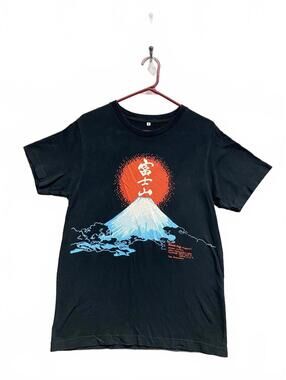 Nippon Japan Double sided Black Graphic Mount Fuji Nippon T-Shirt Size M Rare